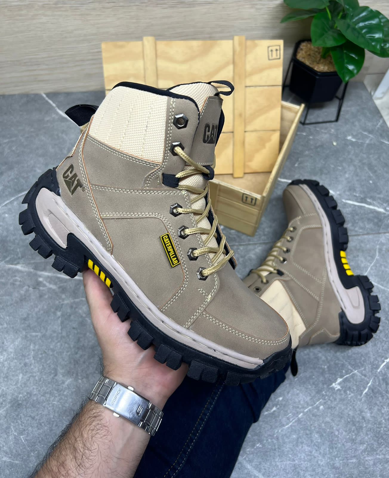 Bota Caterpillar Premium 🔥